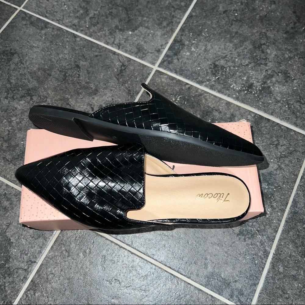 Tilocow Flat Mules
